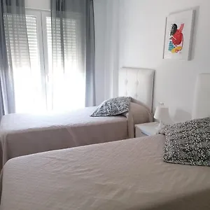Agradable Con Piscina Zahara de los Atunes